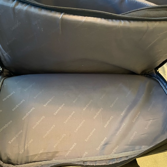 Samsonite solid shell briefcase - Picture 8 of 10